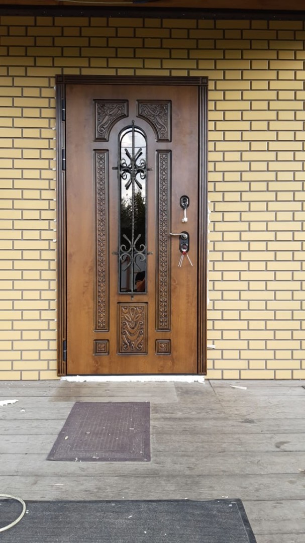 Входные двери в дом с терморазрывом фото
